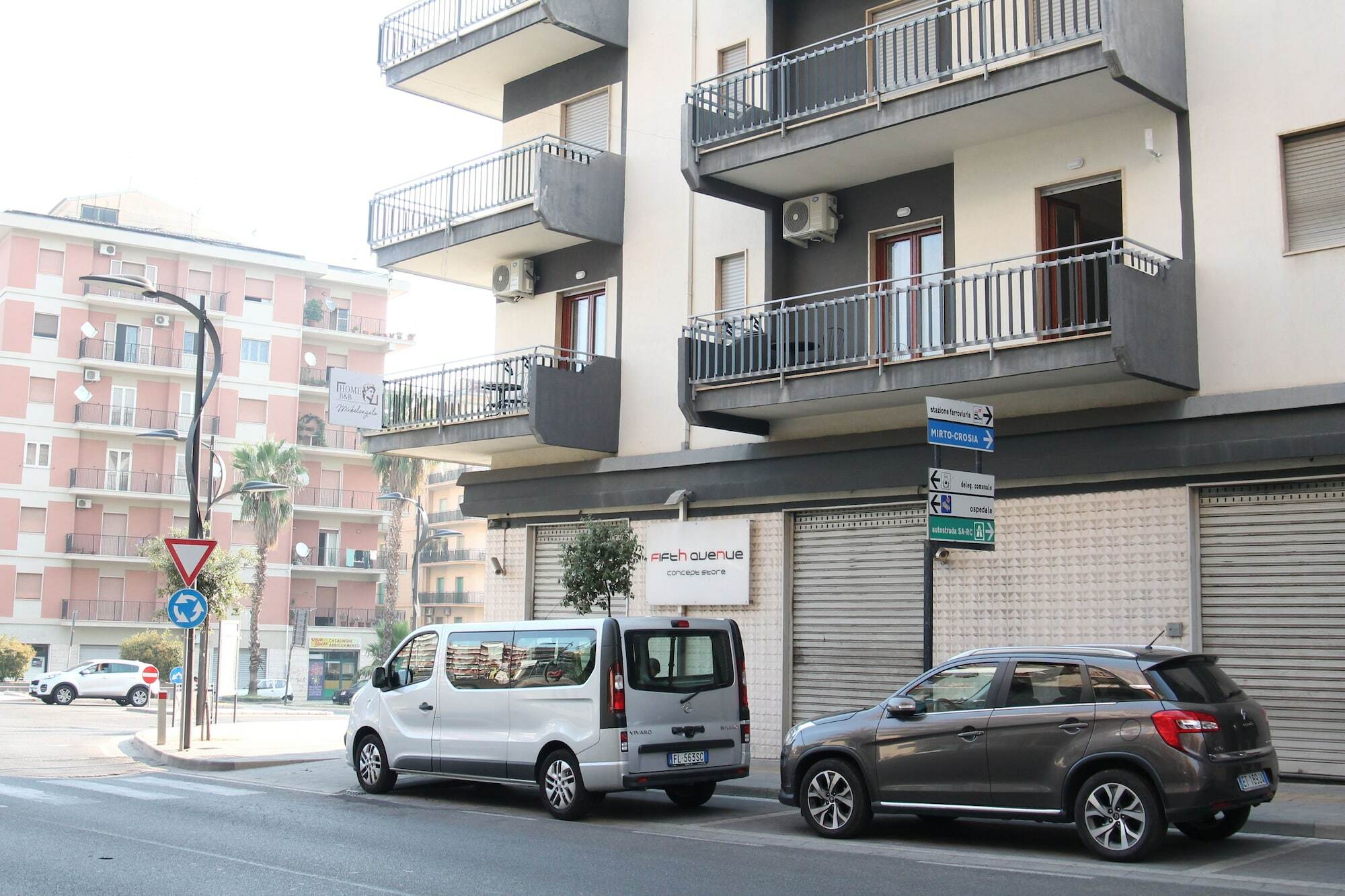 Michelangelo Home B&B Rossano Exterior foto